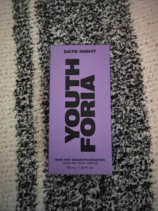 Youth Foria Skin Tint Serum Foundation