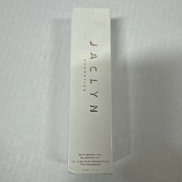 JACLYN COSMETICS Skin‎ Perfecting Blurring Tint Smooths RICH 1 Oz NIB