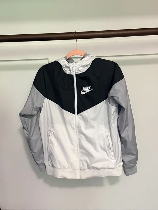 Nike Light Gray & Black Sport Jacket with Mesh Lining