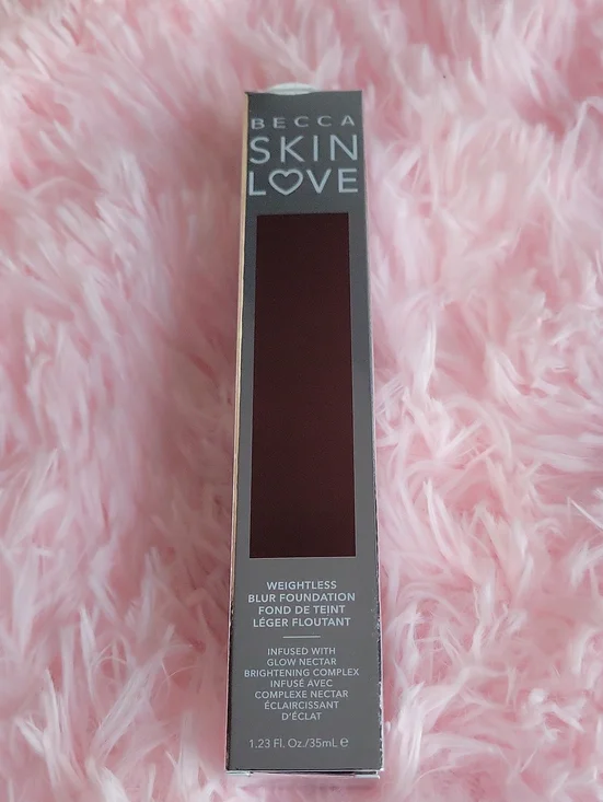BECCA Skin Love Weightless Blur Foundation - Deep Burgundy Packaging