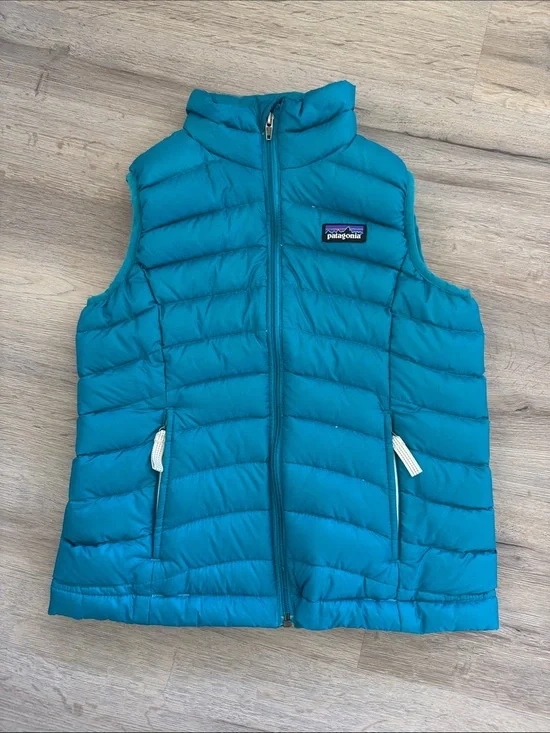 Patagonia Teal Quilted Down Vest