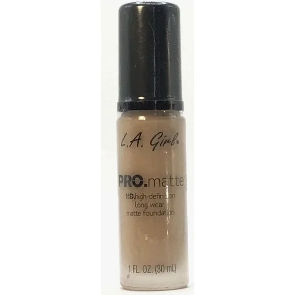 L.A. Girl Pro Matte High Def Liquid Foundation Makeup - Light Tan GLM676