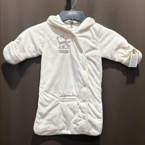 Carter's White Hooded Sleep Sack with Bear Design Size 0-3 months NWT