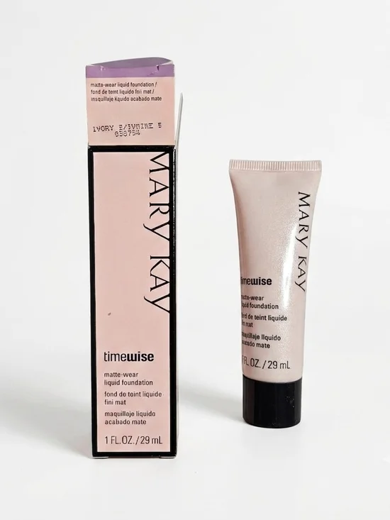 Mary Kay TimeWise Matte-Wear Liquid Foundation Ivory 5