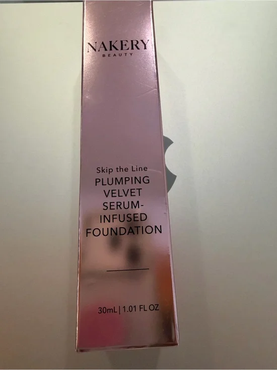 Medium color  - Nakery Beauty Plumping Velvet Serum-Infused Foundation