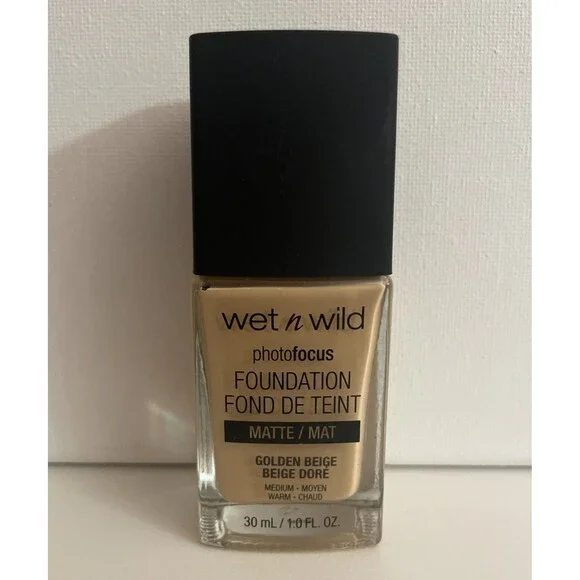 Wet n Wild Photo Focus Liquid Foundation Makeup Matte Golden Beige 1 Fl oz 368C
