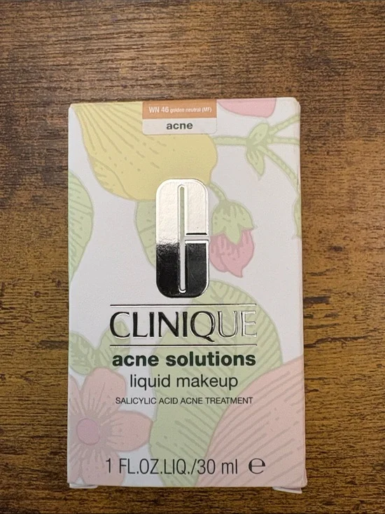 Clinique Acne Solutions makeup WN46 Golden Neutral NEW