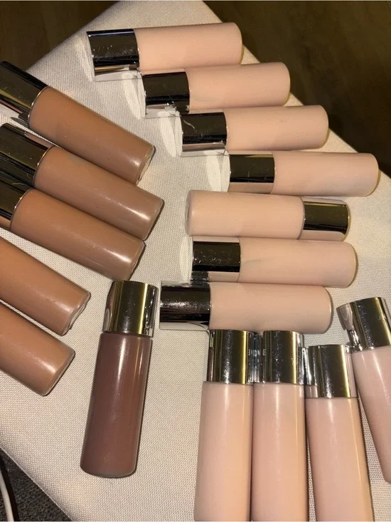 Neutral Liquid Foundation undone beauty shade 1