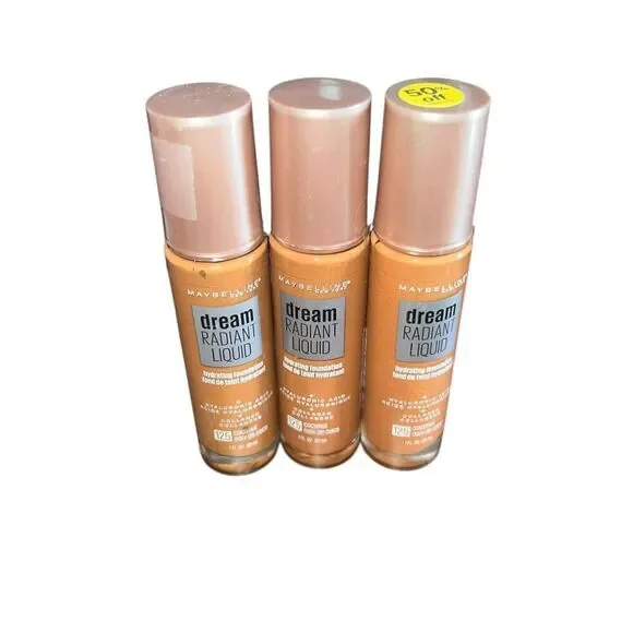 3 Maybelline Dream Radiant Liquid Hydrating Foundation 125 coconut