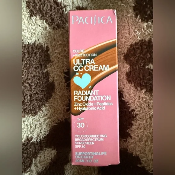 NIB Pacifica Ultra CC Cream Radiant Foundation / Broad Spectrum SPF 30 Cool/Deep