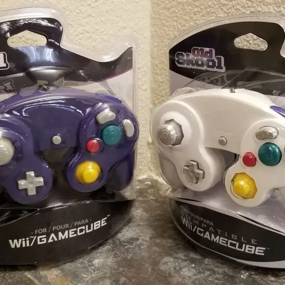 2 Gamecube Controllers - Purple & White (NEW) - Nintendo - Old Skool