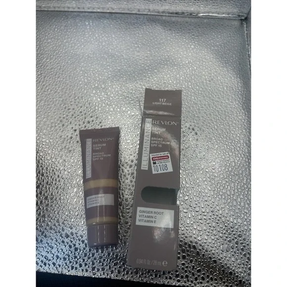 Revlon Illuminance Tinted Serum, Triple Hyaluronic Acid, SPF 15, 117 Light Beige