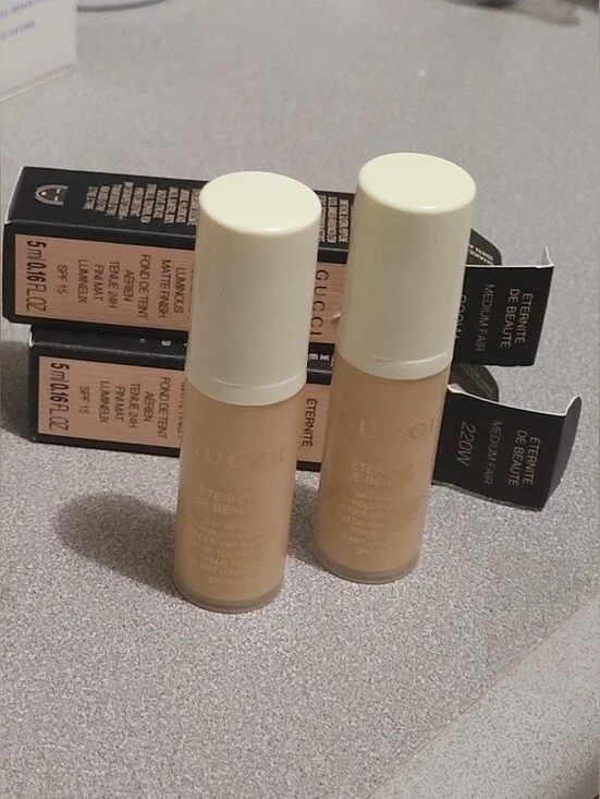 💕Gucci Eternite De Beaute Liquid Foundation Duo - Shades 220W 5ML Ea