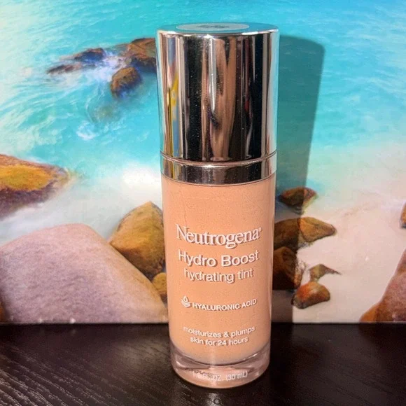 Neutrogena Hydro Boost Hydrating Tint Soft Beige 50 Hyaluronic Acid Foundation