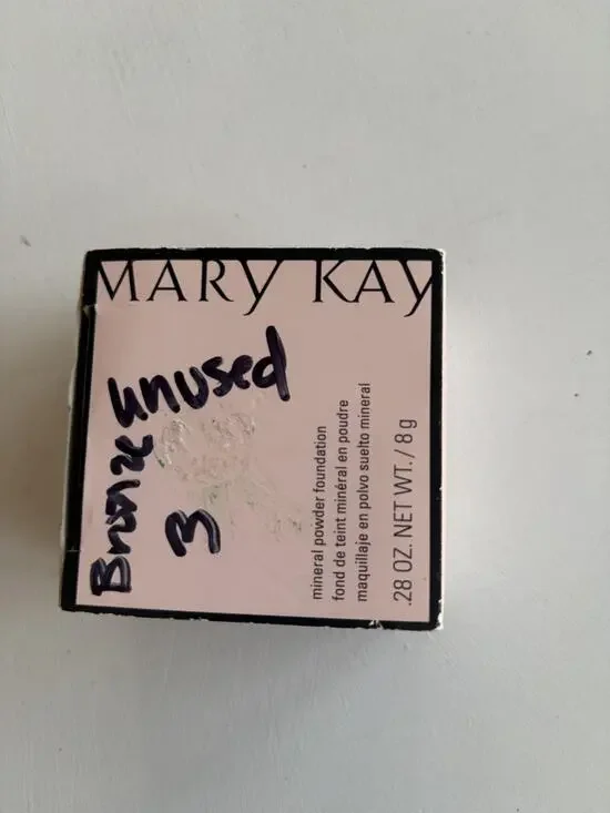 MARY KAY Mineral Powder Foundation BRONZE 3 Discontinued New Full Size