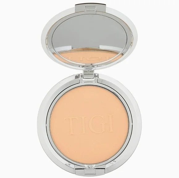 LAST ONE ❤️ TIGI Powder Foundation Shade   Pure