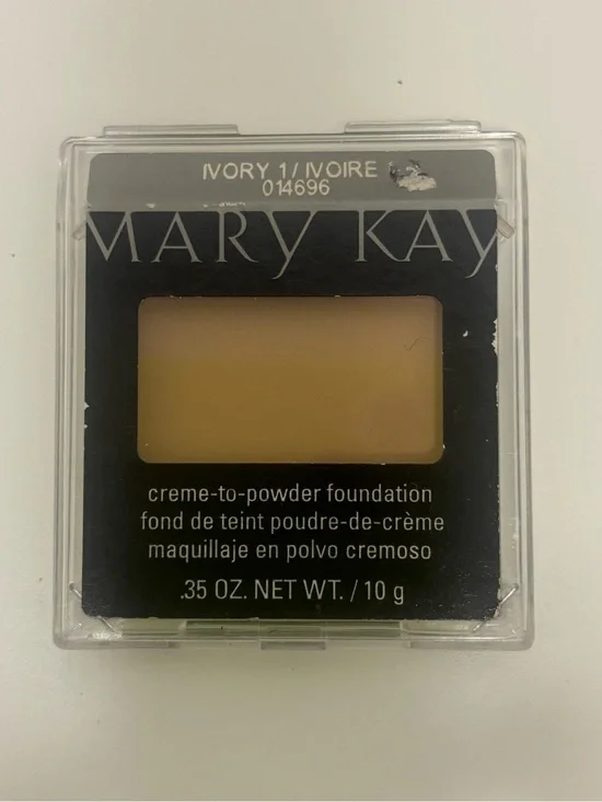Mary Kay Ivory 1 Creme-to-Powder Foundation