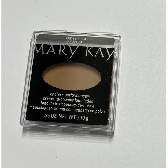 MARY KAY Endless Performance Crème-to-Powder Foundation - Beige 4