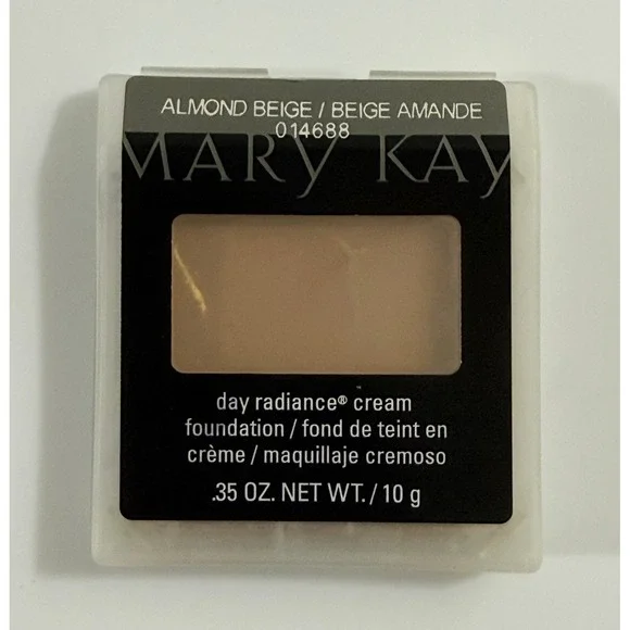 Mary Kay Day Radiance Cream Foundation Women 0.35 oz Almond Beige 014688