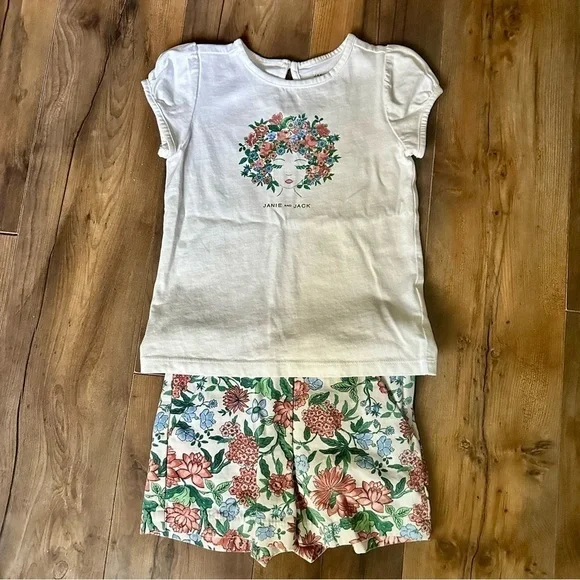 Janie and Jack | Floral Girl Tee and Short Set | 3T/4T