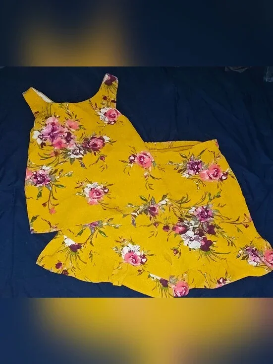 Lilt Girls Yellow Floral 2pc Set Sleeveless Top With Lace Back & Shorts