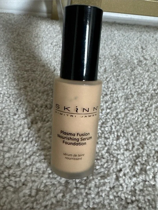 SKINN Cosmetics Plasma Fusion Nourishing Serum Foundation BEIGE 1 oz.