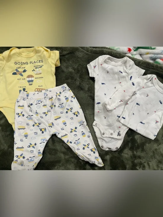 Baby One-Piece Bodysuit and Footed Pants Set - Yellow & White