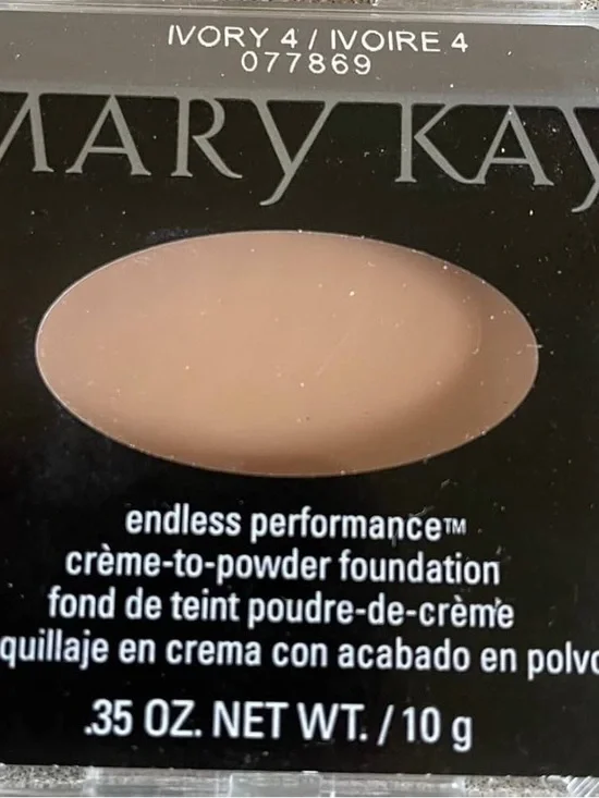 Mary Kay Endless Performance Créme-to-Powder Foundation - Ivory 4
