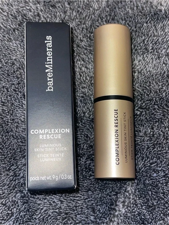 Bare Minerals Complexion Rescue Luminous Skin Tint Stick in Cashew