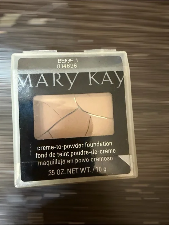 Mary Kay Creme-to-Powder Foundation - Beige 1