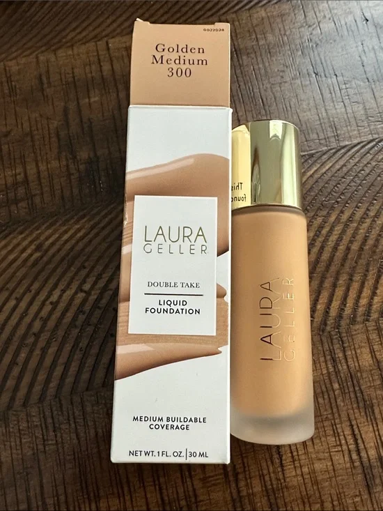 Laura Geller Double Take Liquid Foundation - Golden Medium 300