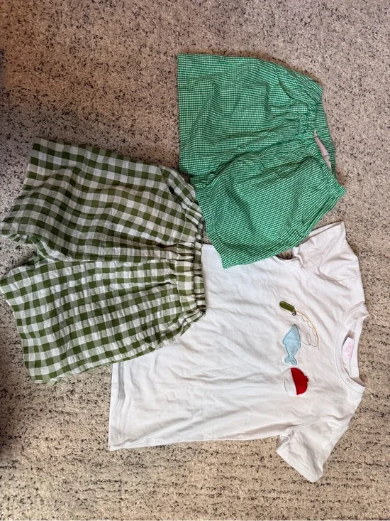 Kids fishing Green Gingham Matching Set - Tee and Shorts size 6