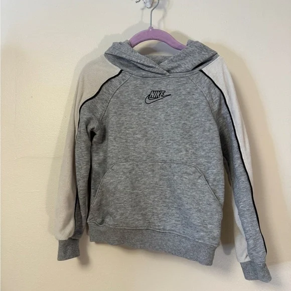 Nike Sportswear Amplify Hoodie And Sweatpants Set Gray Ivory 3T EUC