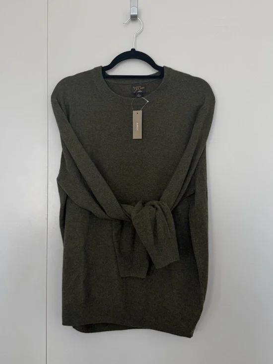 NWT J. Crew Cashmere Crewneck Sweater