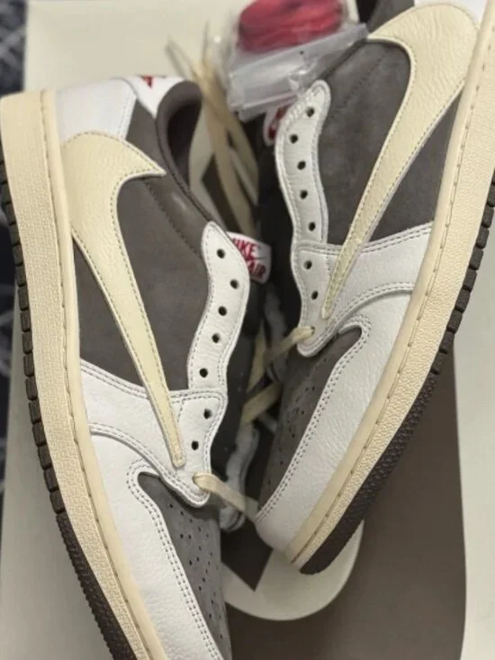Jordan 1 Retro Low OG SP Travis Scott Reverse Mocha