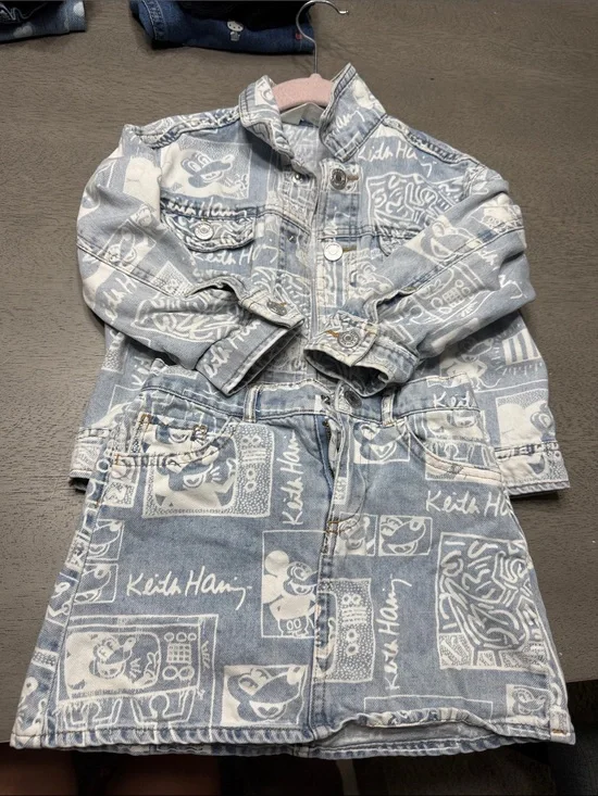 Mickey Mouse Keith Haring x H&M lightwash denim skirt set