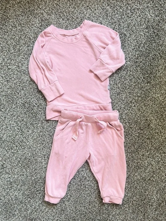 Kyte Baby Outfit
