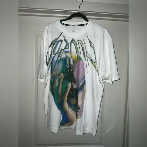 Men's Jordan Graphic T-shirt Size Large
