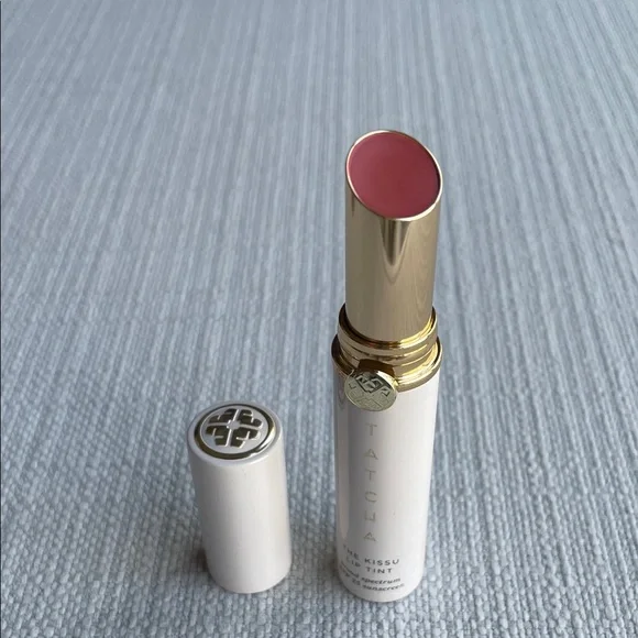 Tatcha the Kissu Lip Tint - plum blossom 4g