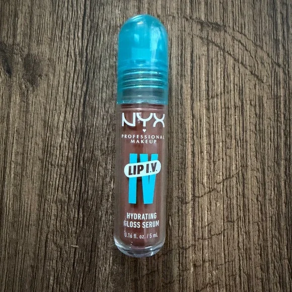 NYX Lip I.V. Hydrating Gloss Serum 5mL 03 Splash'n Spice Brown High Shine