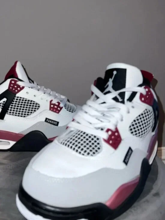 Nike Air Jordan 4 Retro PSG Paris Saint-Germain