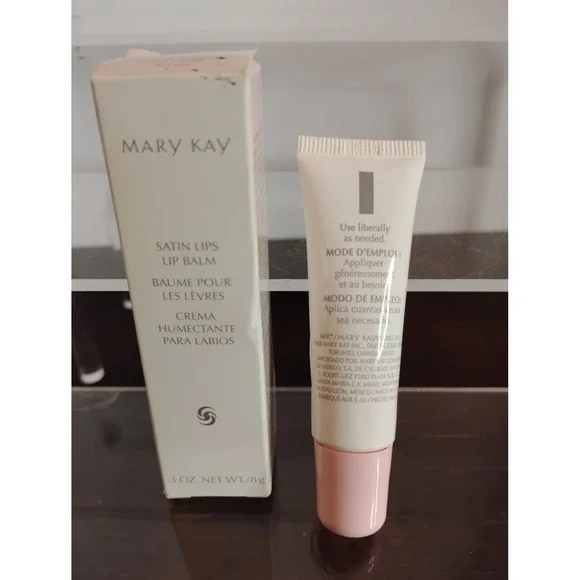 Mary Kay Satin Lips Lip Balm 0.3 oz Moisturizing Treatment New in Box