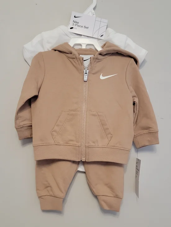 Nike Toddler 3-Piece Hoodie Set in Tan & White