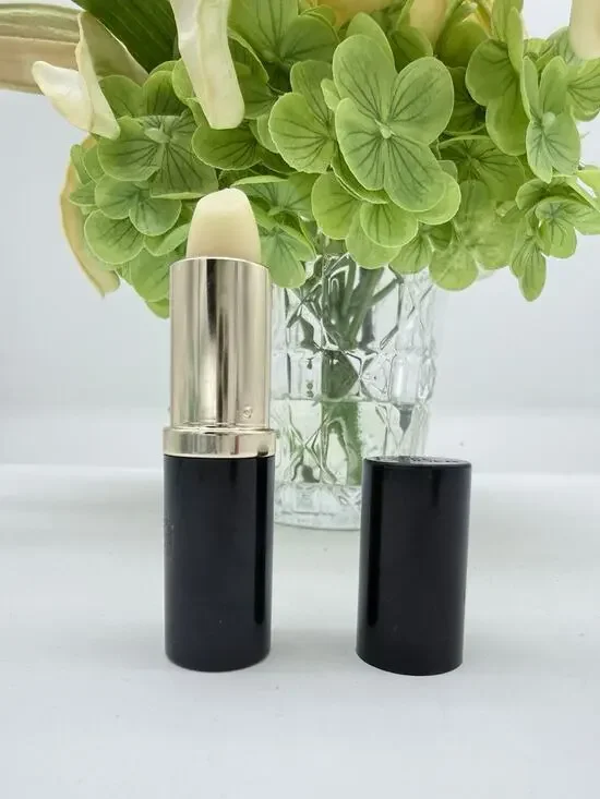 Estee Lauder Lip Conditioner New
