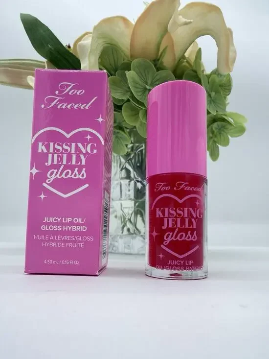Too Faced Kissing Jelly Gloss In Cherry Pie 4.5 mL / 0.15 oz