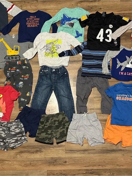 27 piece toddler boy Mixed Clothing Bundle - size 2T/24 months