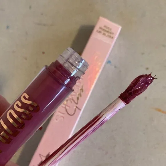 Jeffree Star Supreme Gloss Improper