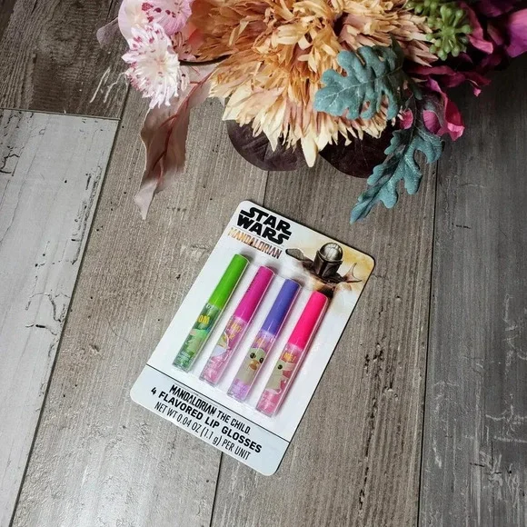 NWT Disney Star Wars the Mandalorian 4 Flavored Lip Glosses