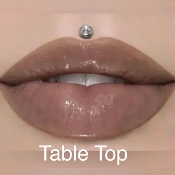 Jeffree Star Table Top lip gloss