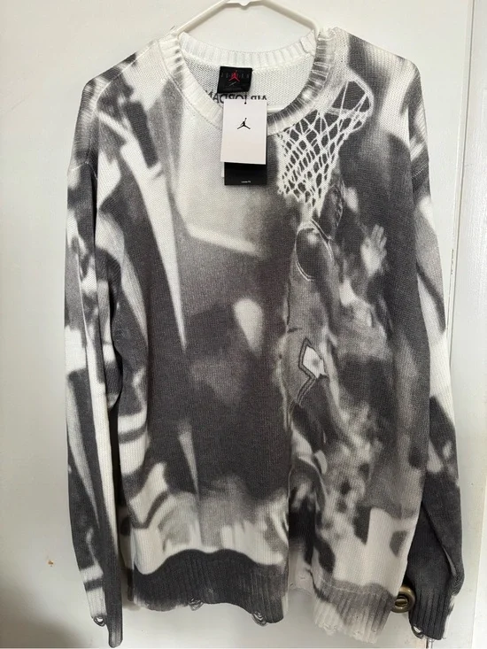 Air Jordan AOP Knitted Sweater HQ1635-133 White/Grey (Men’s Large) L